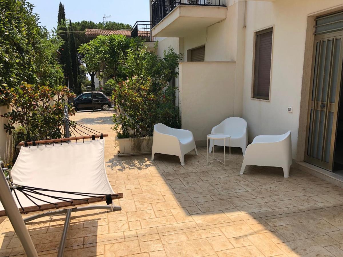 Marina Di Modica Suite Экстерьер фото